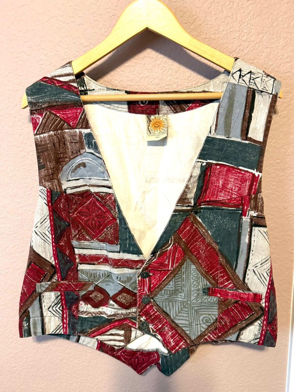 Vintage Chico’s Patterned V-Neck Women's Vest - Red, White, Brown